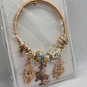 Brand New   Three Unicorn Bracelet